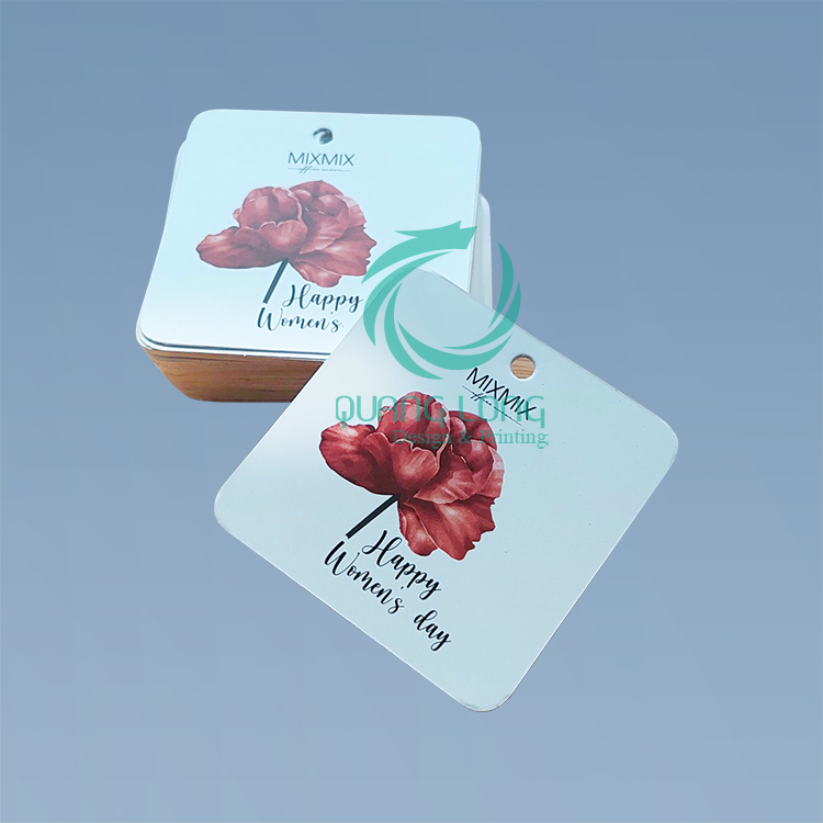 Mạc áo, tag áo, thẻ treo